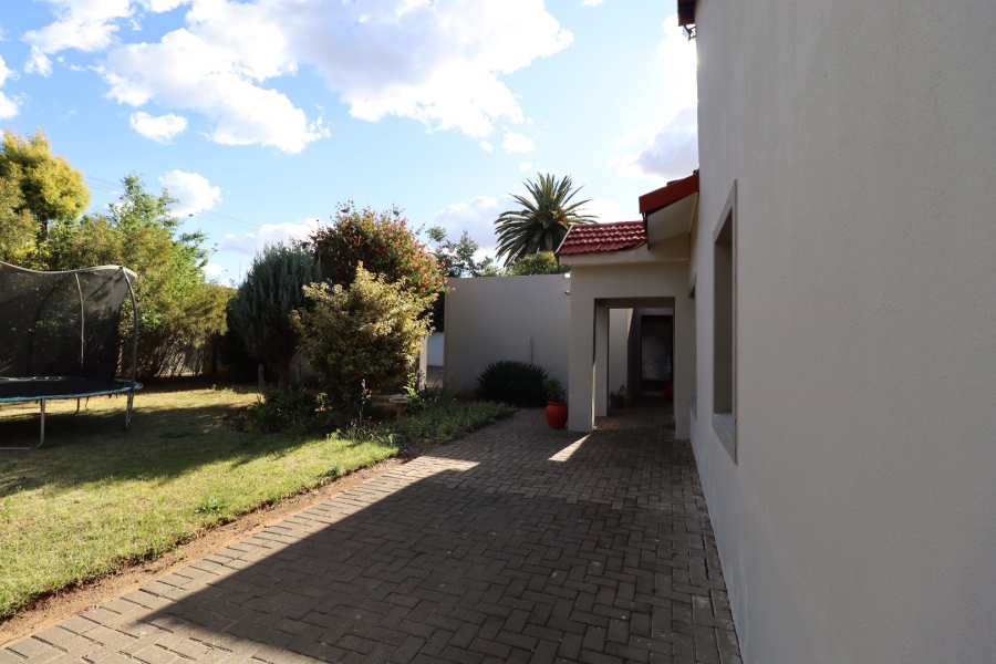 4 Bedroom Property for Sale in Bayswater Free State